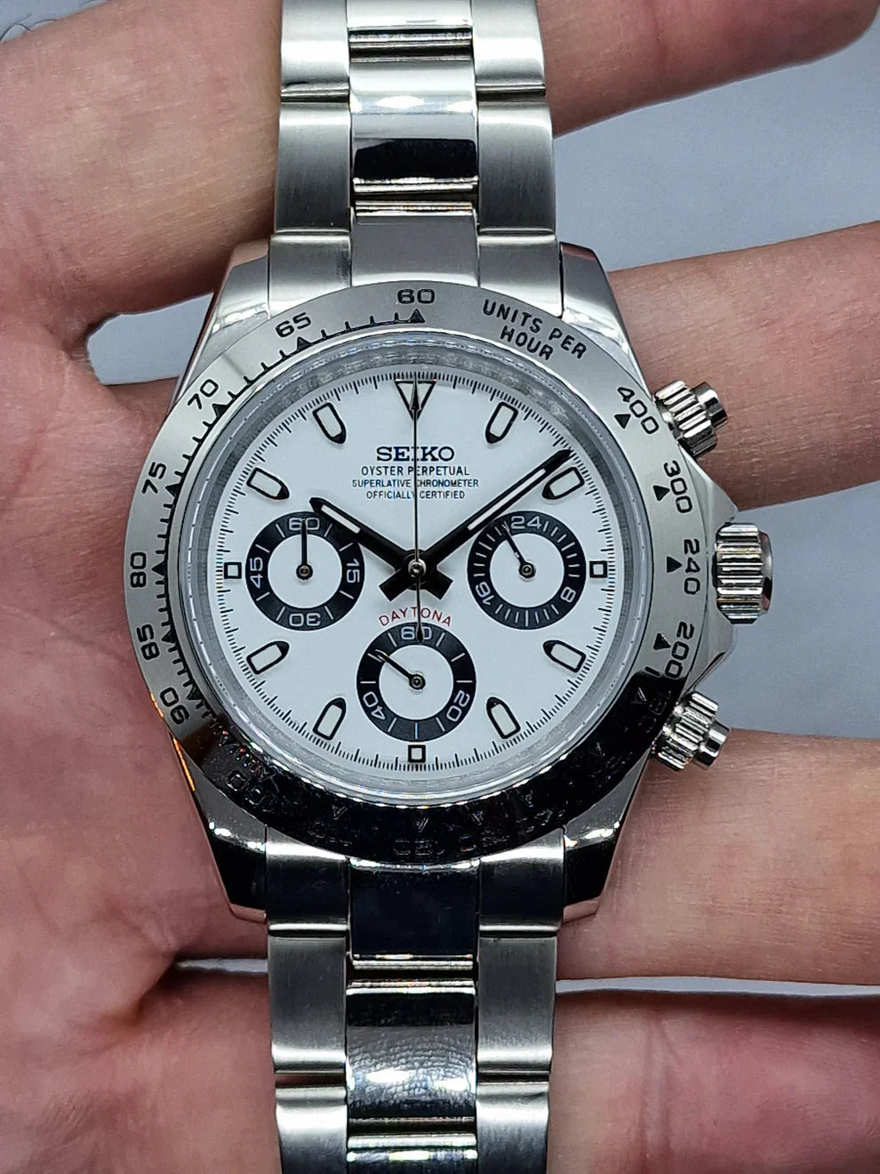 The Difference Between a Watch and a Smartwatch