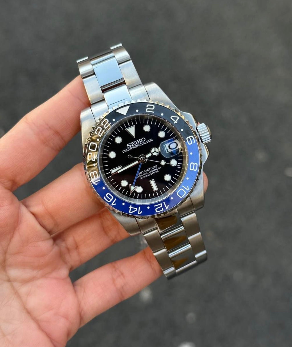 GMT Seiko Mod Batman - Blue and Black Bezel by Waqtic