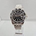 GMT Seiko Mod Bruce Wayne - Green and Black Bezel by Waqtic